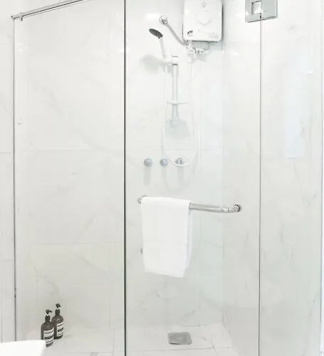 Loft 3br With Garden In Avant Bgc Parking With Fee Manila
