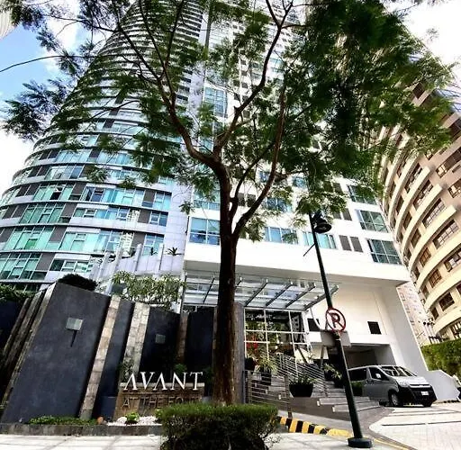 Loft 3br With Garden In Avant Bgc Parking With Fee Apartment *