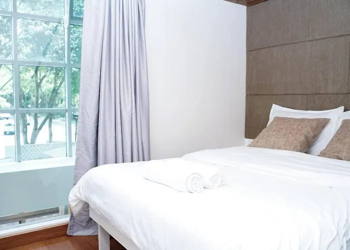 Apartment Loft 3br With Garden In Avant Bgc Parking With Fee *
