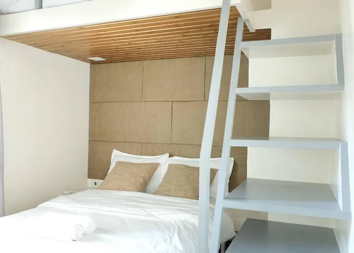 Loft 3br With Garden In Avant Bgc Parking With Fee * Manila