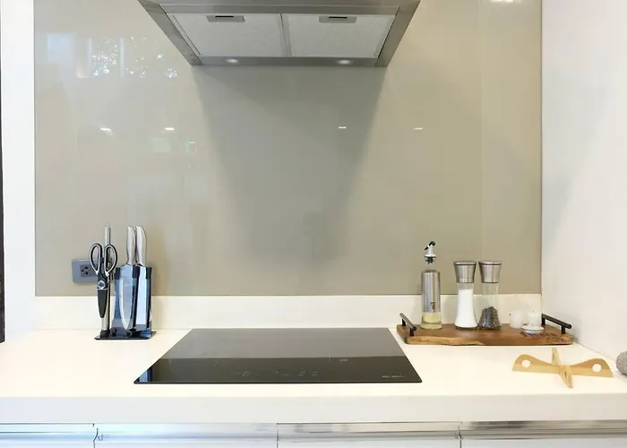 Apartment Loft 3br With Garden In Avant Bgc Parking With Fee Manila