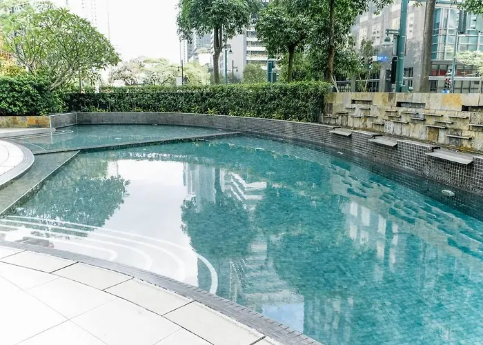 Loft 3br With Garden In Avant Bgc Parking With Fee Apartment